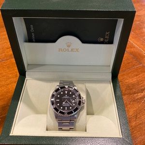 Rolex Submariner Date.